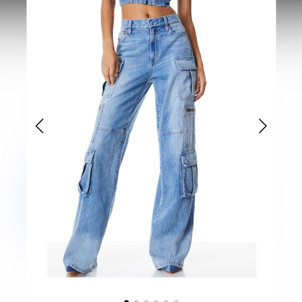 Alice + Olivia Light Blue Wide Leg Cargo Jeans Size 30 NWT